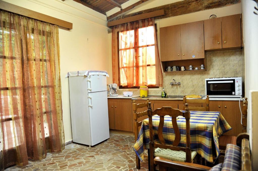 Topakas House Камбос Номер фото